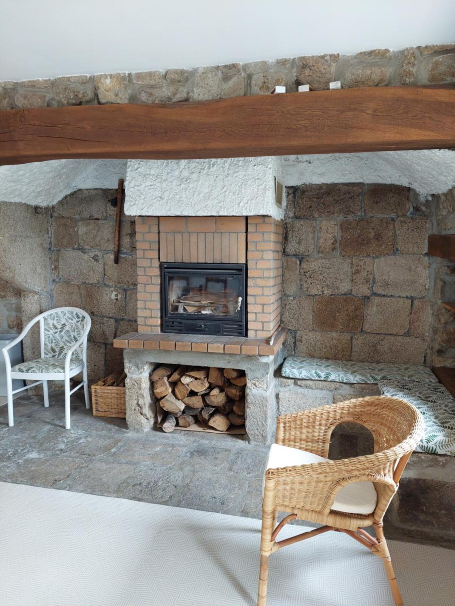 Ferme Auberge Linossier Burdignes 外观 照片